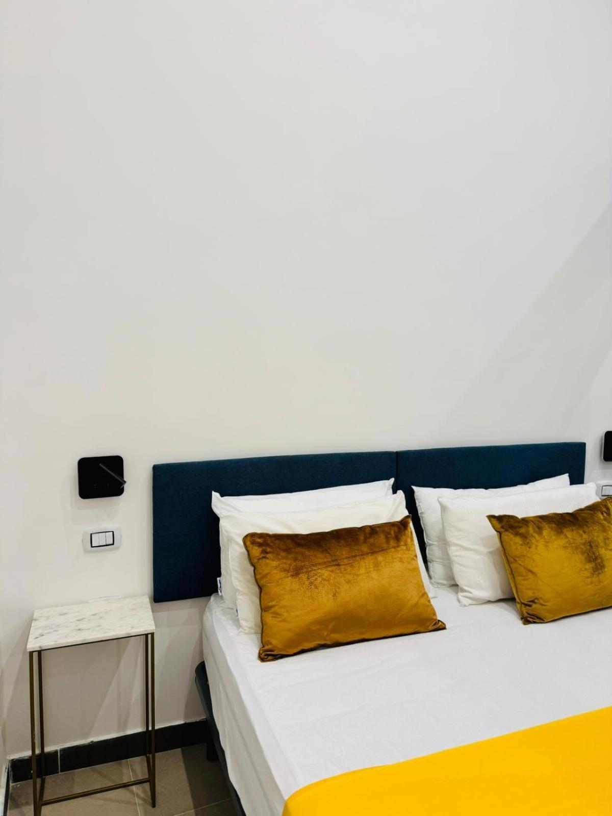 Art Suite San Liborio Naples Exterior photo